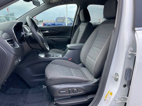 Used 2024 Chevrolet Equinox LT AWD/4WD image 7
