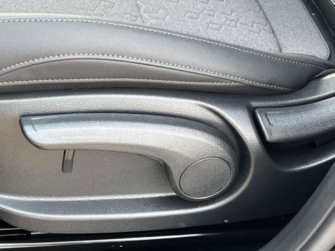 New 2026 Kia Seltos S FWD image 24