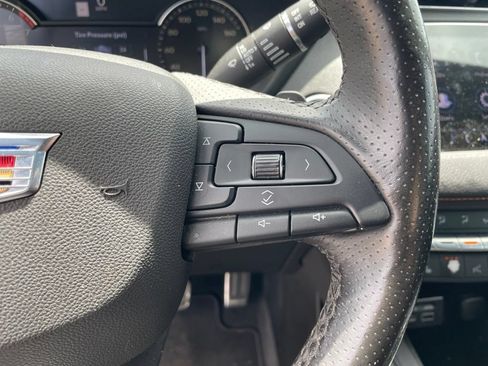 Used 2019 Cadillac XT4 Sport FWD image 19