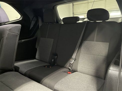 Certified 2025 GMC Acadia Elevation image 17