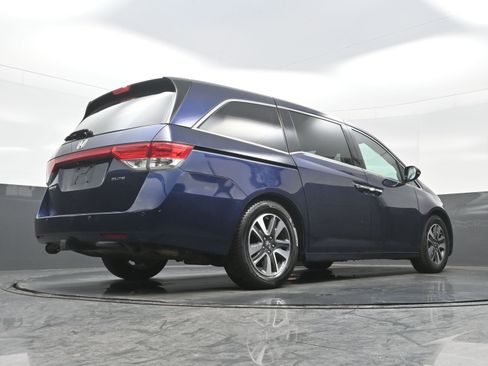 Used 2015 Honda Odyssey Touring Elite image 35