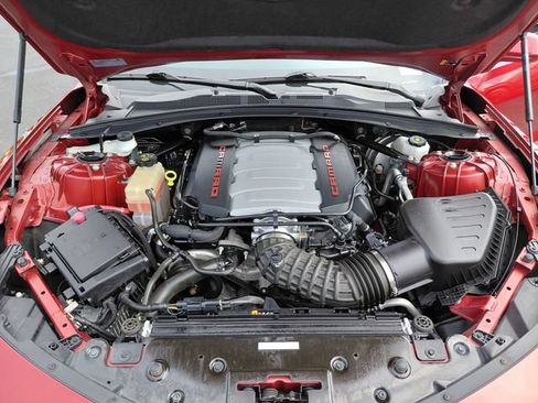 Used 2023 Chevrolet Camaro LT w/ Technology Package RWD image 28