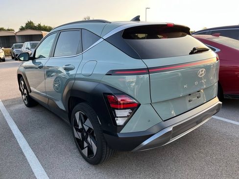 Used 2024 Hyundai Kona Limited FWD image 4