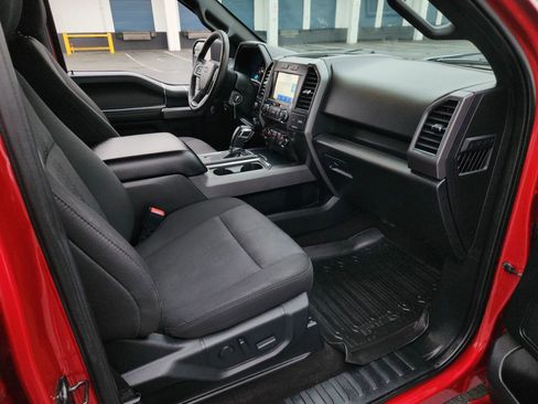 Used 2020 Ford F150 XLT w/ Equipment Group 302A Luxury image 16