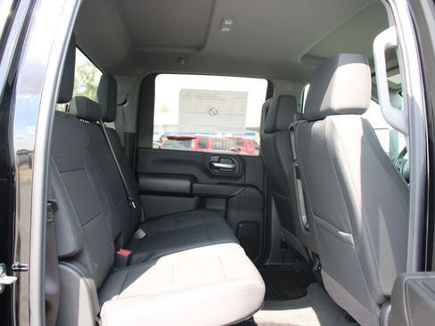 New 2026 Chevrolet Silverado 2500 Custom w/ Custom Value Package AWD/4WD image 32