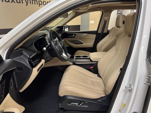 Used 2025 Acura MDX FWD w/ Technology Package image 8