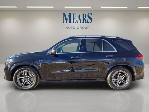 Used 2025 Mercedes-Benz GLE 53 AMG 4MATIC image 2