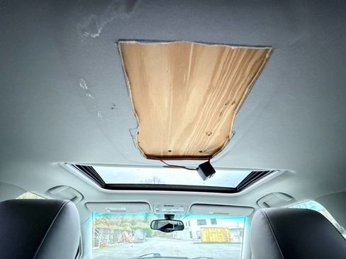 Used 2005 Lexus RX 330 AWD image 28