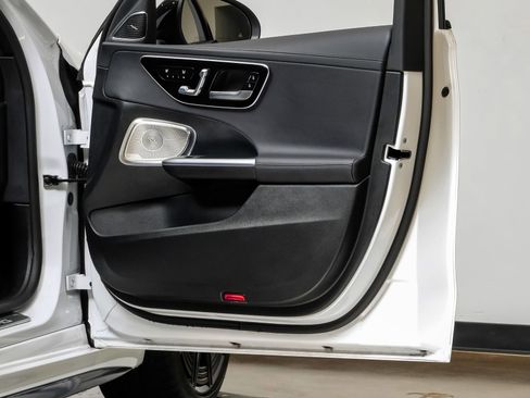 Used 2023 Mercedes-Benz C 43 AMG 4MATIC Sedan image 45