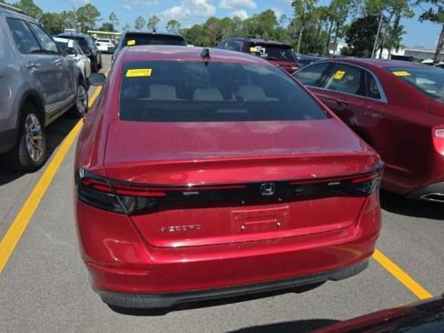 Used 2026 Honda Accord SE image 12