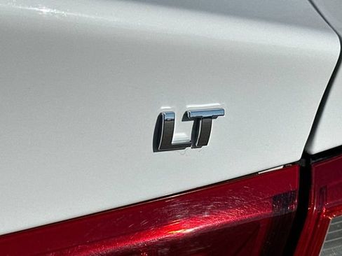 Used 2023 Chevrolet Malibu LT FWD image 31
