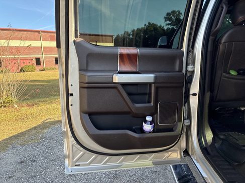 Used 2017 Ford F250 King Ranch image 27