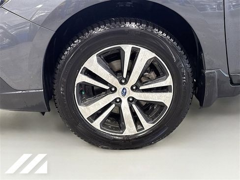 Used 2019 Subaru Outback 2.5i Limited w/ Popular Package #2 image 34