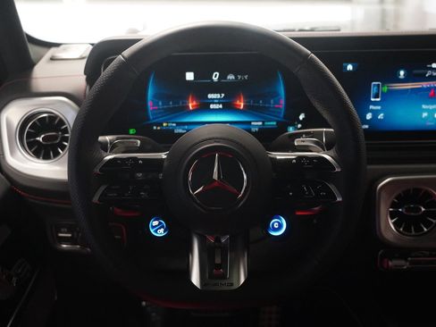 Used 2025 Mercedes-Benz G 63 AMG 4MATIC image 15