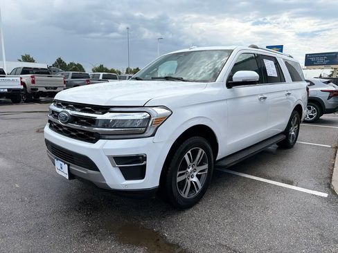 Used 2024 Ford Expedition Max Limited AWD/4WD image 7