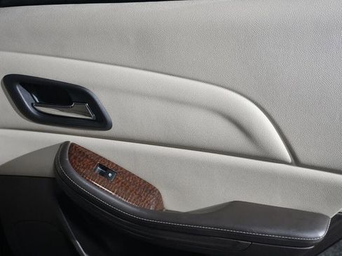 Used 2013 Chevrolet Malibu LTZ FWD image 24