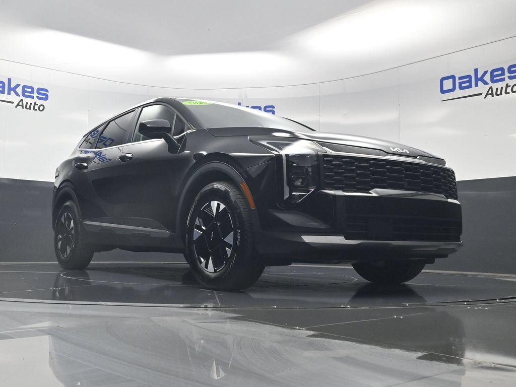 Certified 2026 Kia Sportage LX FWD image 36