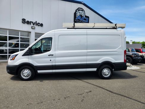 Used 2023 Ford Transit 250 Medium Roof AWD w/ Load Area Protection Package image 8