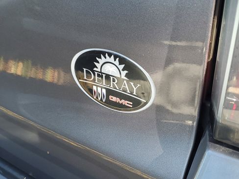 Used 2020 GMC Yukon SLT image 9