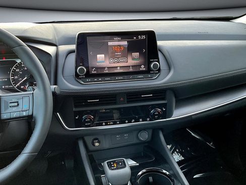 New 2026 Nissan Rogue SV AWD/4WD image 6