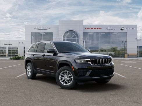New 2025 Jeep Grand Cherokee Laredo X image 5