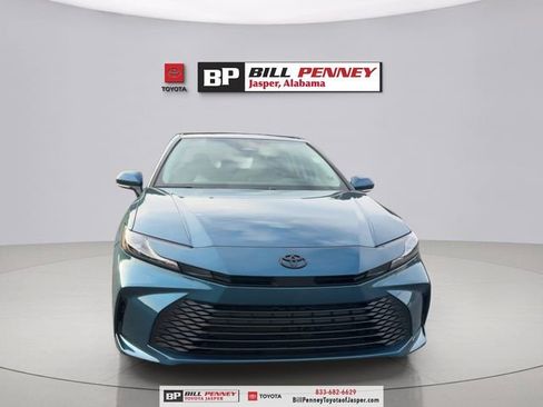 New 2026 Toyota Camry LE image 8