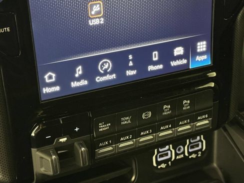 Certified 2024 RAM 2500 Limited AWD/4WD image 18