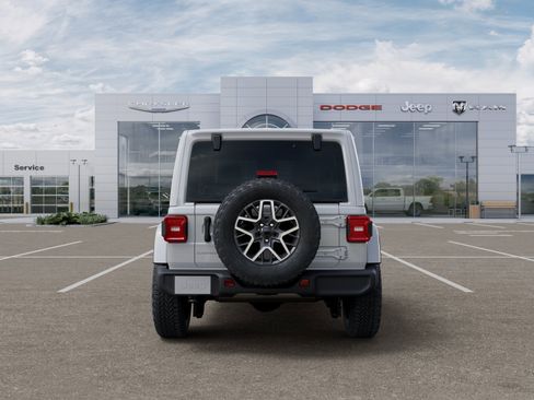 New 2026 Jeep Wrangler Sahara AWD/4WD image 33