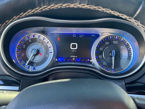 Used 2021 Chrysler 300 S RWD image 14