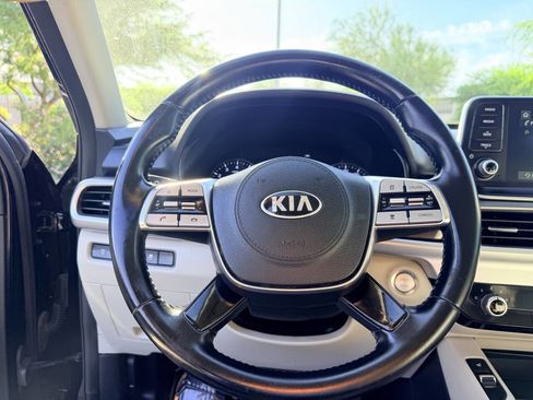 Used 2020 Kia Telluride S AWD/4WD image 12