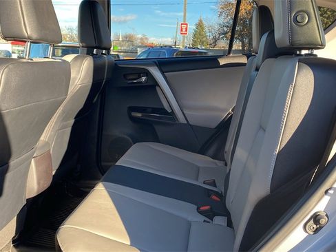 Used 2018 Toyota RAV4 Limited image 14