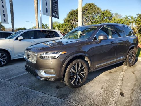 Certified 2023 Volvo XC90 B6 Plus w/ Protection Package Premier image 2