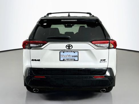 Certified 2025 Toyota RAV4 XSE w/ Premium Package AWD/4WD image 6