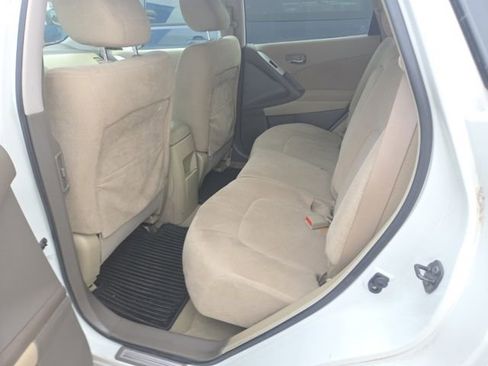 Used 2011 Nissan Murano S image 7