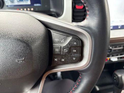 Used 2023 Ford Bronco Heritage Edition image 13