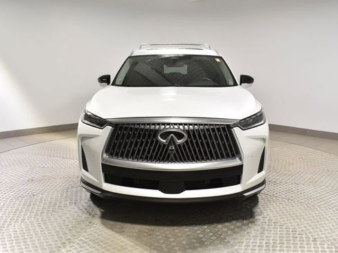 Certified 2026 INFINITI QX60 Luxe w/ Family Package image 13