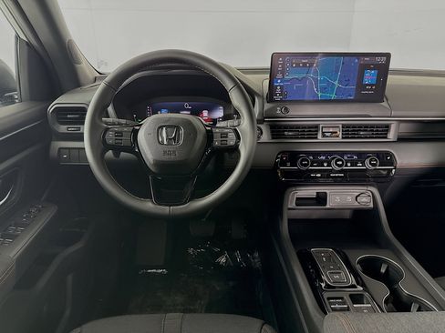 New 2026 Honda Pilot Sport image 27