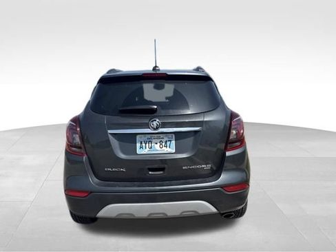 Used 2018 Buick Encore Essence AWD/4WD image 4