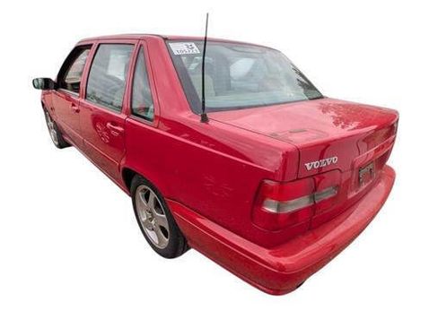 Used 1999 Volvo S70 T5 FWD image 3