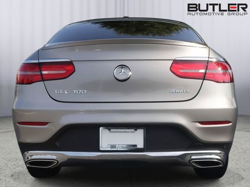 Used 2019 Mercedes-Benz GLC 300 4MATIC Coupe image 5