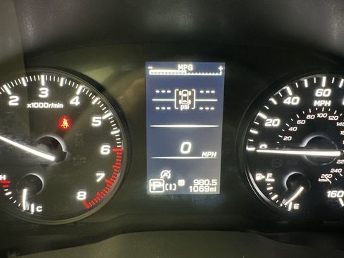 Used 2026 Subaru Crosstrek 2.5i AWD/4WD image 16