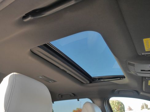 Used 2023 MAZDA CX-9 Signature image 15