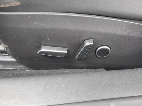 Used 2023 Tesla Model 3 Standard Range image 20