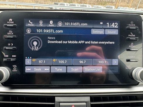 Certified 2022 Honda Accord Sport image 23