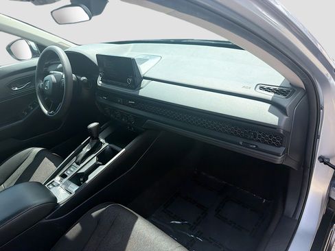 Certified 2024 Honda Accord EX image 31