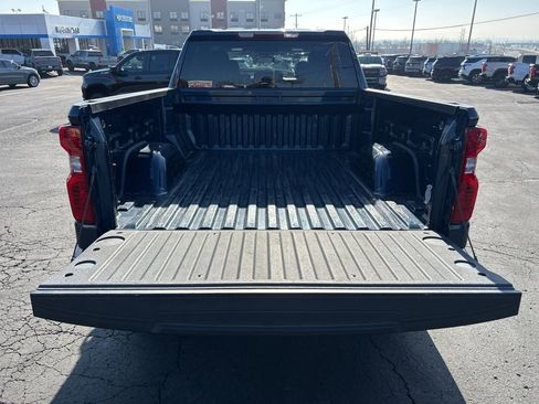Used 2022 Chevrolet Silverado 1500 Custom image 38