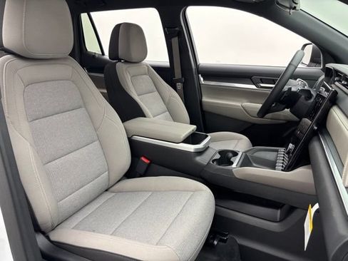 New 2026 GMC Terrain Elevation w/ Black Edition AWD/4WD image 30