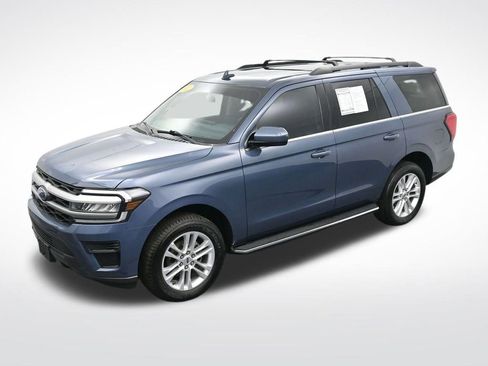 Used 2022 Ford Expedition XLT image 21