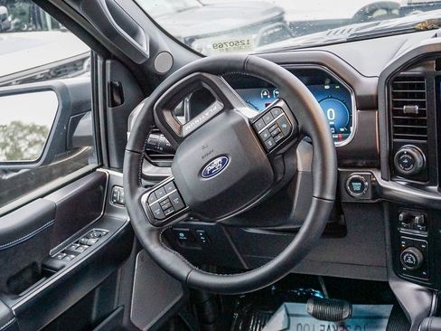 New 2025 Ford F150 Platinum w/ FX4 Off-Road Package image 16