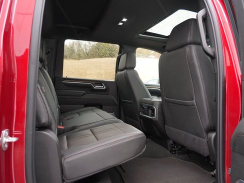 Used 2025 Chevrolet Silverado 3500 High Country w/ High Country Premium Package AWD/4WD image 30